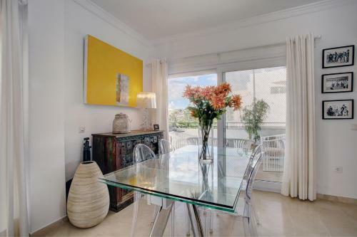Sunny Golf Apartment