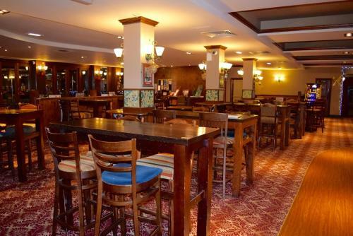 Hotel The Golden Acorn Wetherspoon