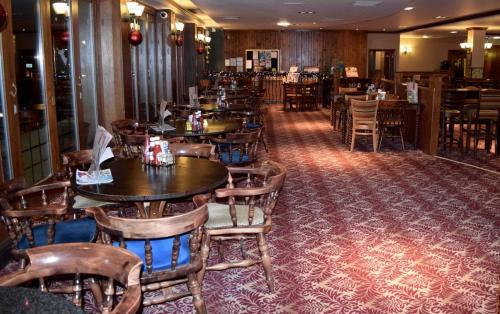 Hotel The Golden Acorn Wetherspoon