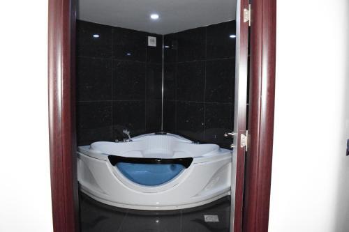 Hotel Golden Place