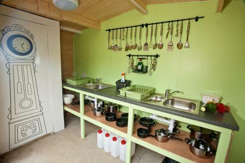 Kits Coty Glamping