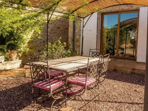 Villa - Fraiss�-des-corbi�res