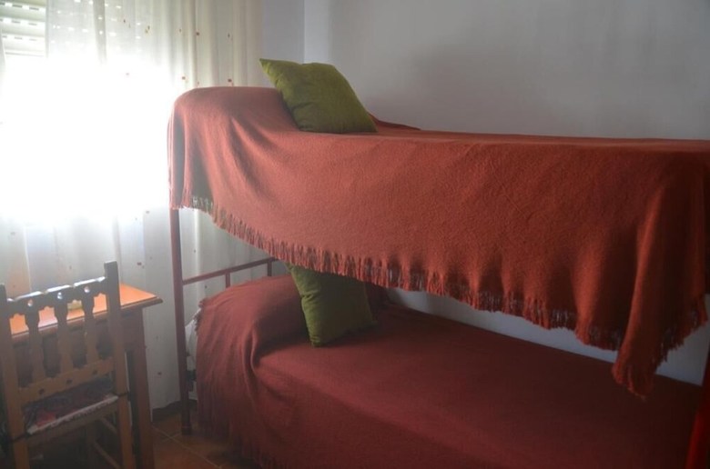 Hostal Torre De La Victoria Guest House