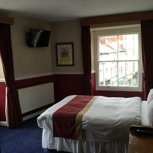 The Queen's Hotel
