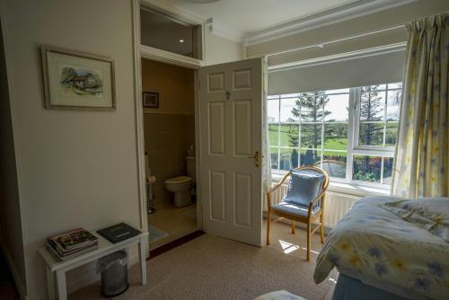 Bed & Breakfast Tattykeel House