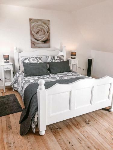 Bed & Breakfast Maison De Vacances A Brambuan