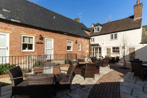 Posada Greyhound Inn Wilton