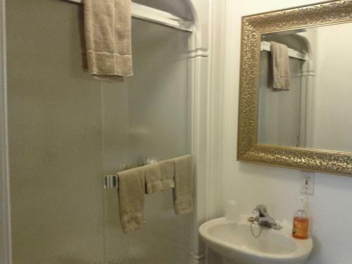 Posada Baldachin Inn