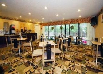 Hotel Comfort Suites (oakbrook Terrace)