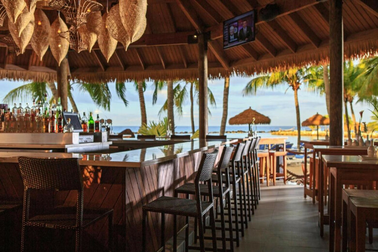 Hotel Renaissance Wind Creek Aruba Resort
