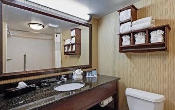 Hotel Hampton Inn Myrtle Beach-broadway At The Beach