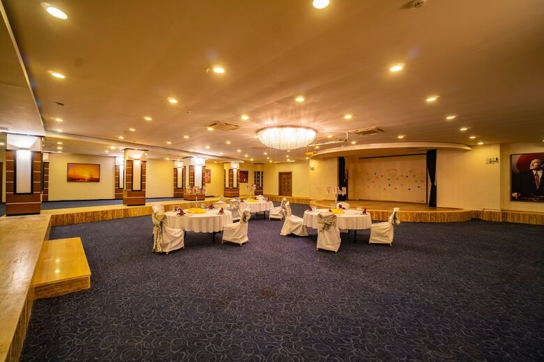 Hotel Royal Atlantis Resort And Spa