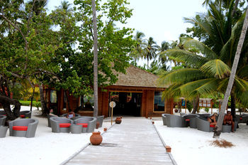 Hotel Meeru Island Resort & Spa