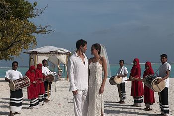 Hotel Meeru Island Resort & Spa