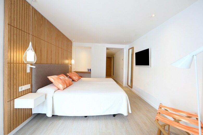 Hotel Iberostar Waves Playa De Muro