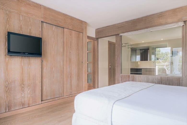 Hotel Iberostar Waves Club Cala Barca
