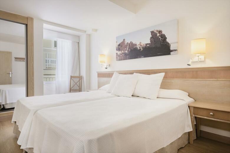 Hotel Iberostar Waves Club Cala Barca