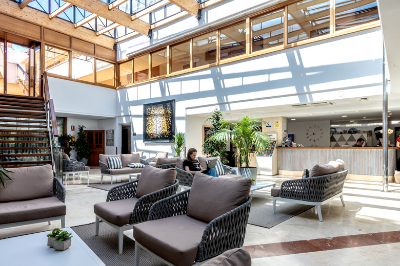 Duva Aparthotel