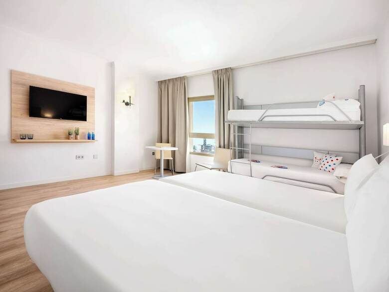 Melilla Puerto Hotel