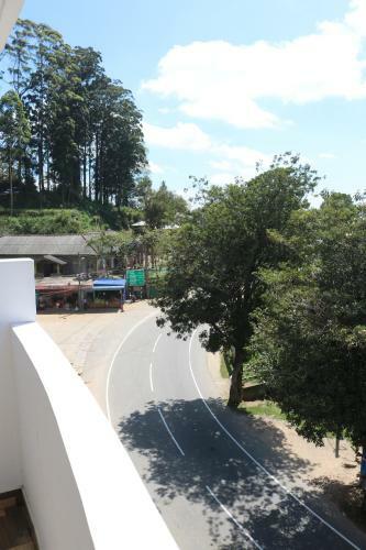 Posada Queens Rest Inn