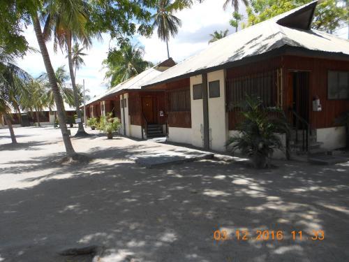 London Beach Resort And Hotel