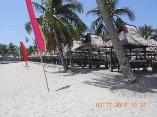 London Beach Resort And Hotel