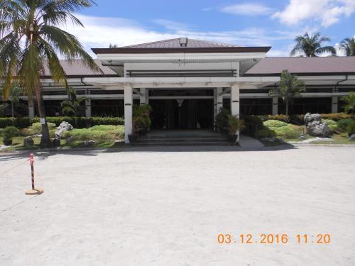 London Beach Resort And Hotel