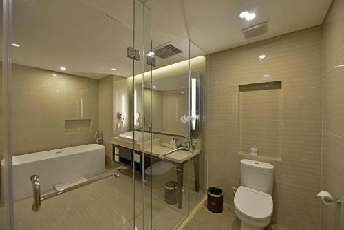 Hotel Golden Tulip Mataram