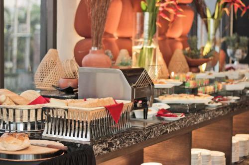 Hotel Golden Tulip Mataram