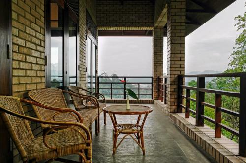 Hotel Harmony Valley Retreat