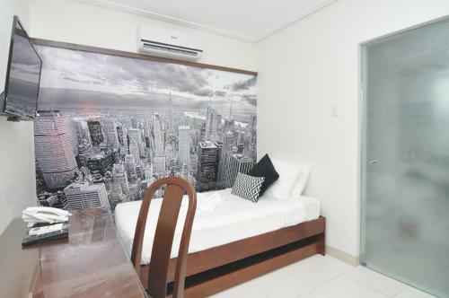 717 Cesar Place Hotel