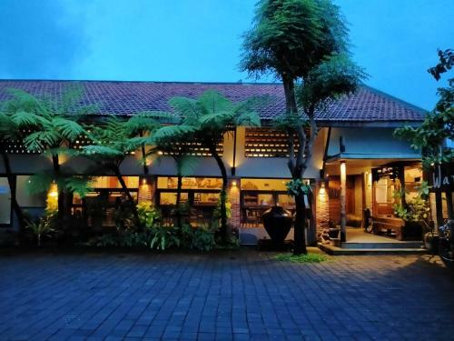 Hotel Warisan Heritage Resort & Resto