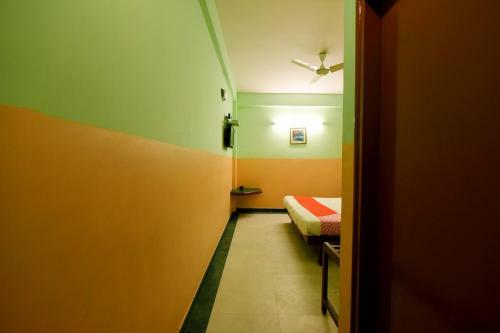 Hotel Oyo Rooms Birla Mandir Raja Park