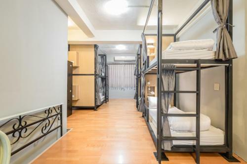 Posada Traveller Inn Tiehua Light Spot Hotel