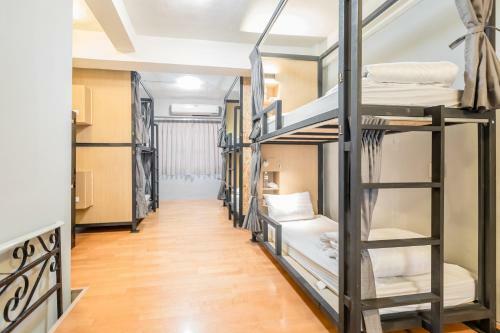 Posada Traveller Inn Tiehua Light Spot Hotel