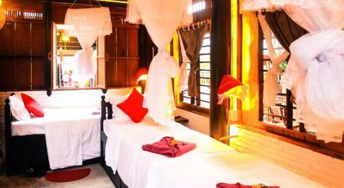 Golden Lantern Hoi An Homestay