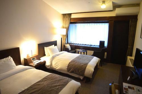 Hotel Yatsugatake Kogen Lodge
