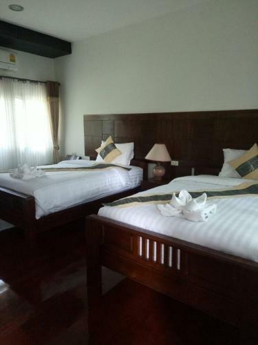 Hostal Bura Phat Resort