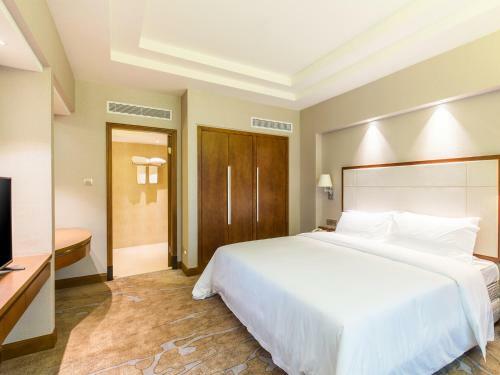 Wan Yue Grand Skylight Hotel