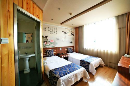Airport Business Hotel Apartment