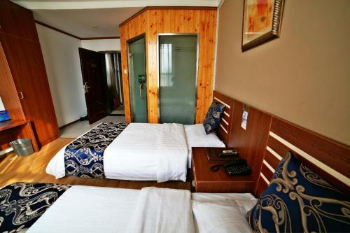 Airport Business Hotel Apartment