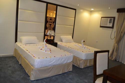 Apartamento Makarm Palm Hotel Suites