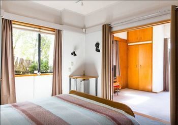Mount Hobson Apartments