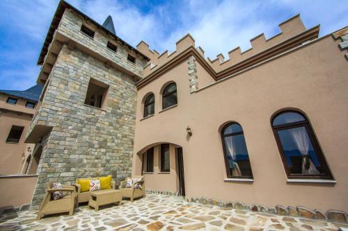 Valentina Castle Hotel & Spa