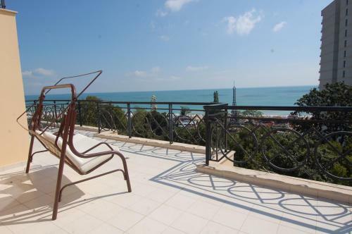 Apartamento Penthouse Iglika Front Beach