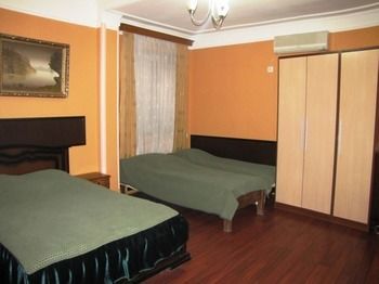 Dkd-bridge Hotel