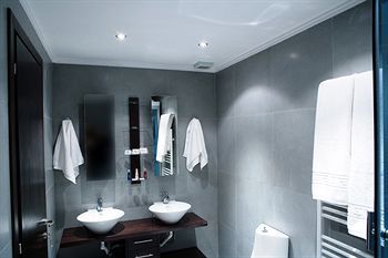 Plaza Art Hotel