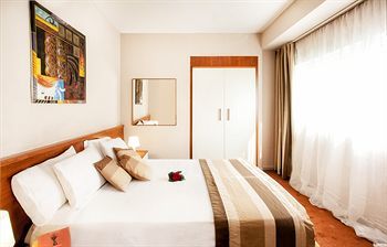 Plaza Art Hotel
