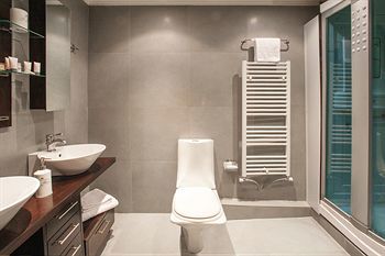 Plaza Art Hotel
