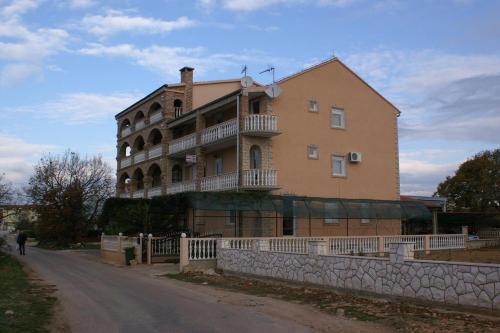 Hostal Triple Room Biograd Na Moru 4305b